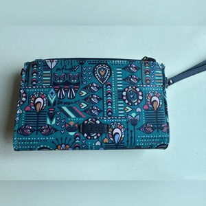 NWOT Sakroots wristlet